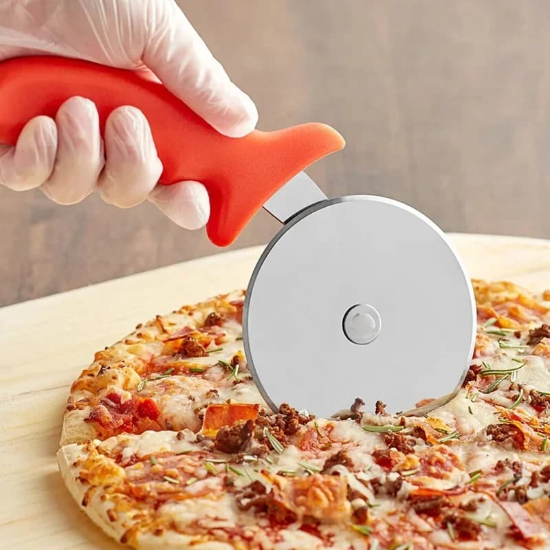 Ny pizzaskærer køkkentilbehør i rustfrit stål dejskærer pizza-kniv til småkager og kager hjul og saks til skæring